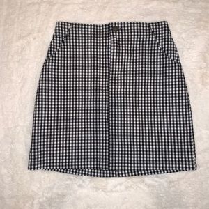 hollister skirt (never been worn!!)